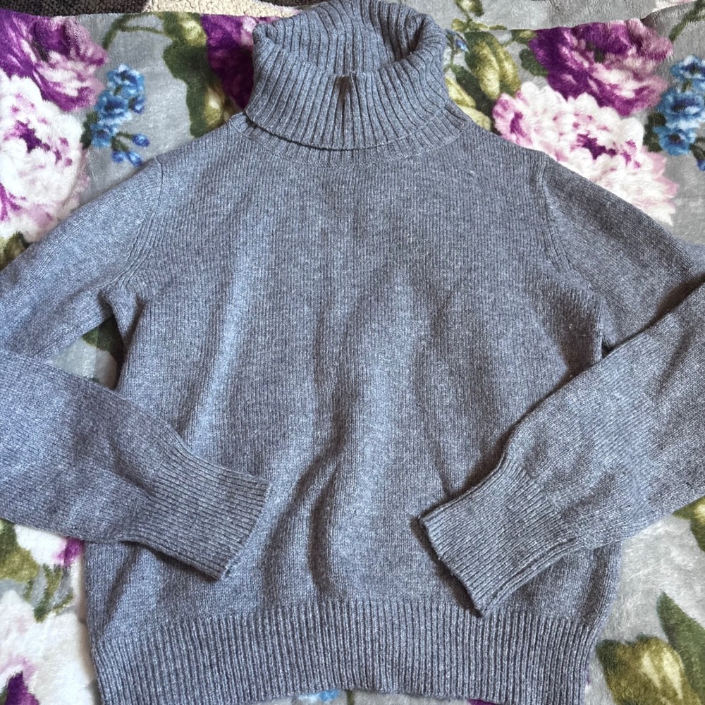 Brandy Melville Brianna Gray Wool Blend Turtleneck Sweater One Size OS